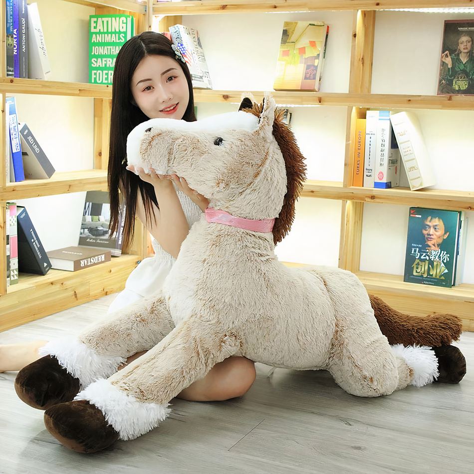 Peluche cheval marron blanc doux câlin enfant animaux