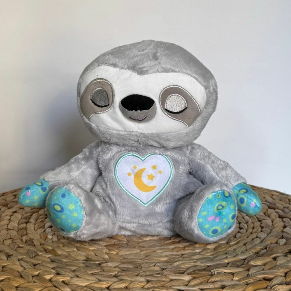 Peluche paresseux veilleuse douce respiration apaisante