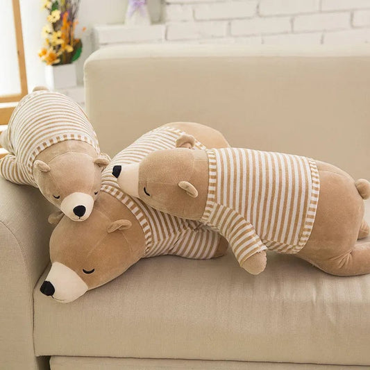 Ours en peluche géant brun et habillé