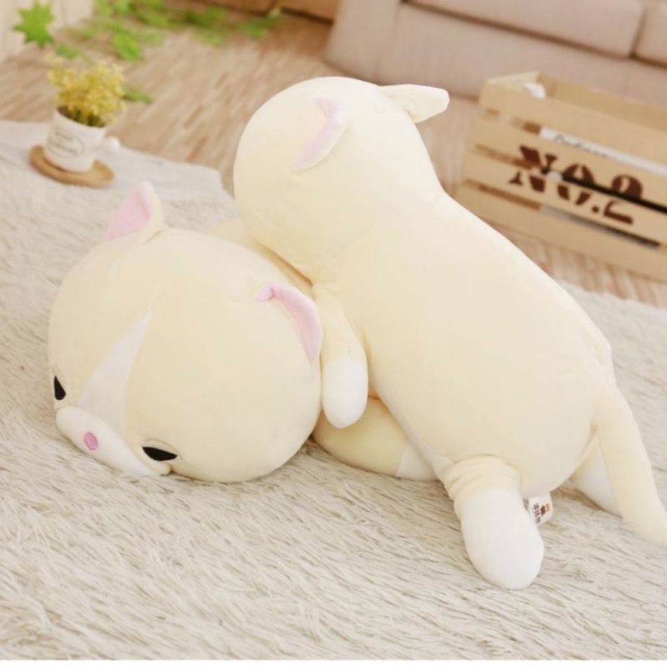 Peluche chat assoupi doux cocon confort maison