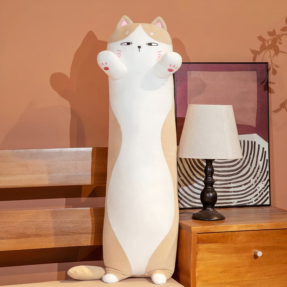 Peluche chat long doux câlin pour moments réconfortants