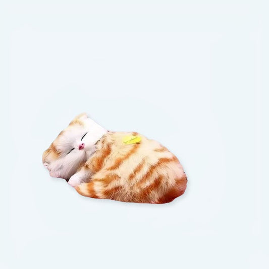 Peluche chat tigré roux doux câlin endormi