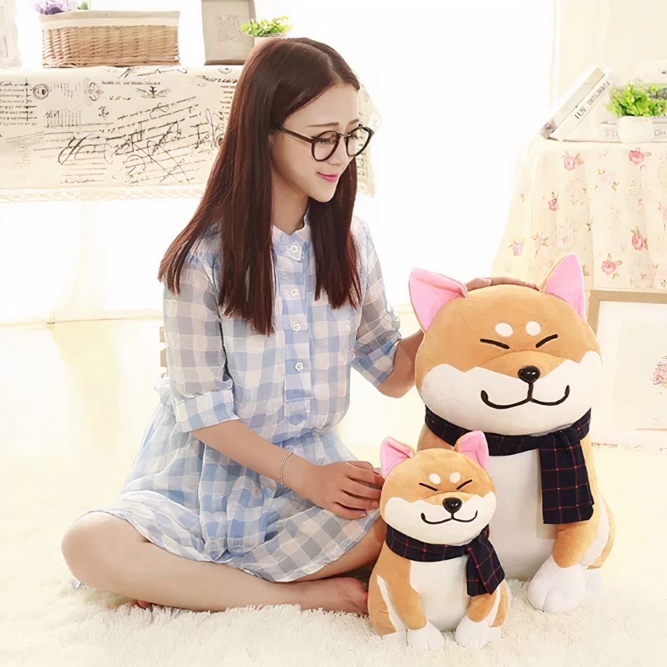 Peluche chien marron doux compagnon enfant chambre