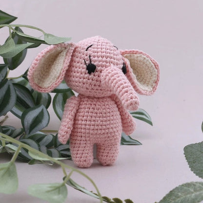 Peluche crochet éléphant tout rose