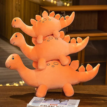 Peluche dinosaure orange à pointes sur le dos