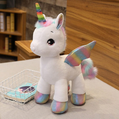 Peluche licorne douce avec sa corne multi-couleur