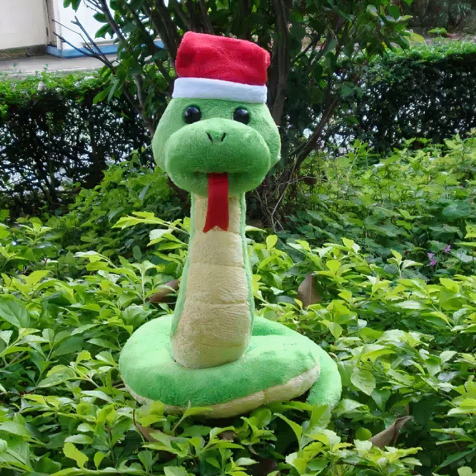 Peluche serpent Noël doux vert enfant câlin hiver