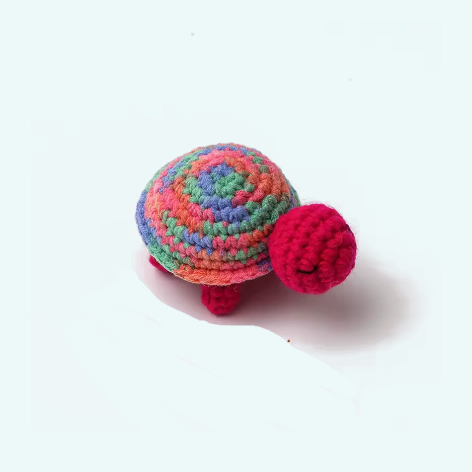 Peluche tortue crochet douce marine enfant câlin